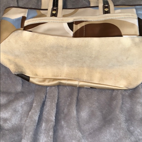 Coach purse - Picture 4 of 5